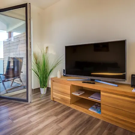 Apartment Lagovida Kapitänskajüte A Am Störmthaler Grosspoesna