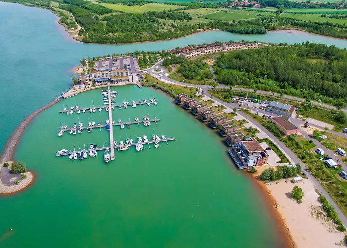 Lagovida Kapitaenskajuete A Am Stoermthaler Grosspoesna